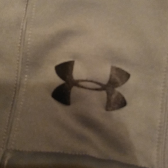 Underarmor huddy - Picture 3 of 3